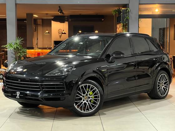PORSCHE CAYENNE 3.0 V6 E-HYBRID PLATINUM EDITION AWD TIPTRONIC S